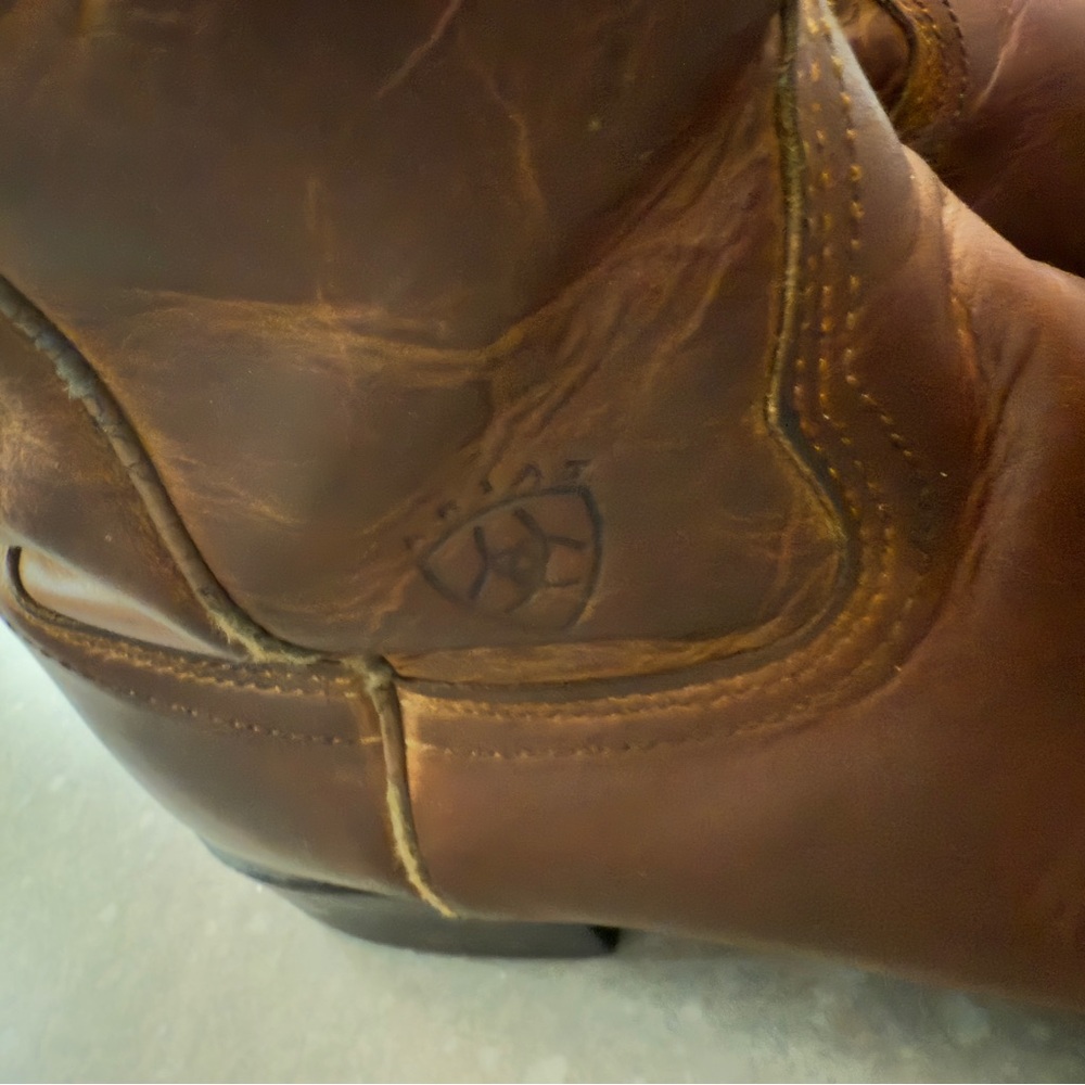 Ariat Brown Leather Western Cowboy Boots - Size 10D - Picture 13 of 14